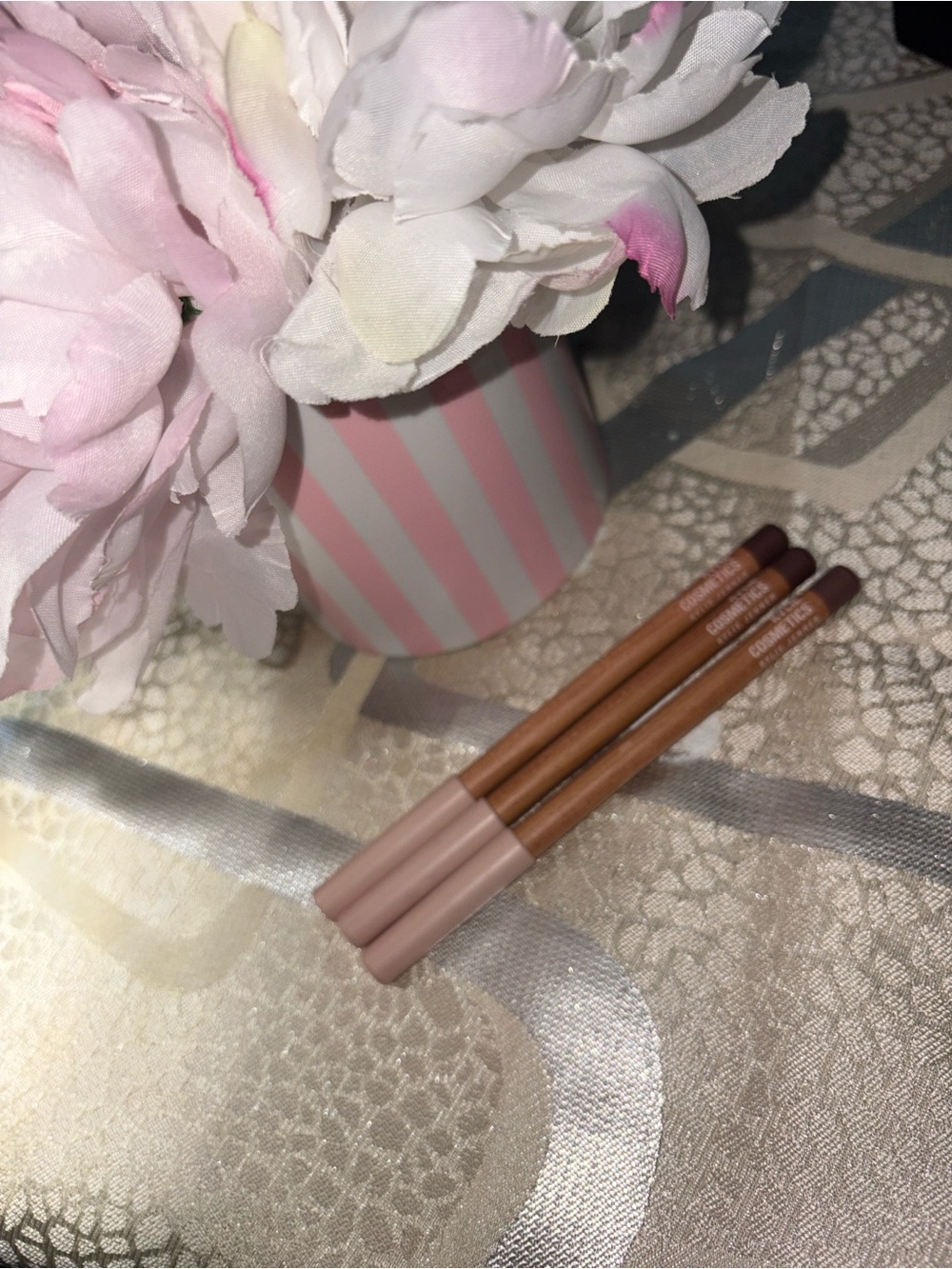 Kylie Cosmetics Lip Liner Trio - Nude, Tan, Brown